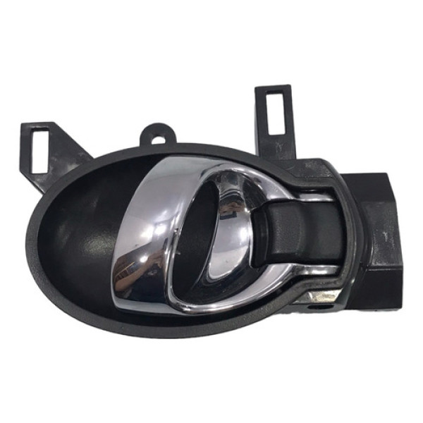 Maçaneta Int Dianteira/traseira Esq Nissan Versa 2017/2021 Dianteira