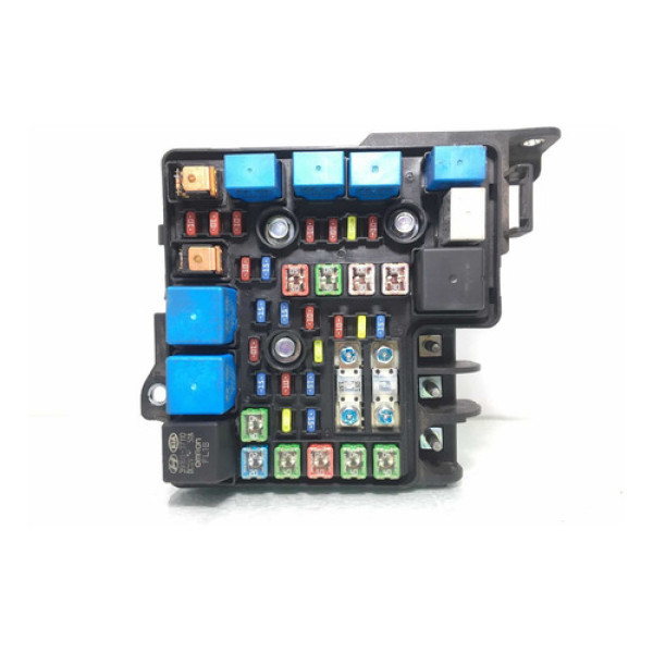 Caixa Relê/fusível Hyundai I30 2011 2.0/automatico