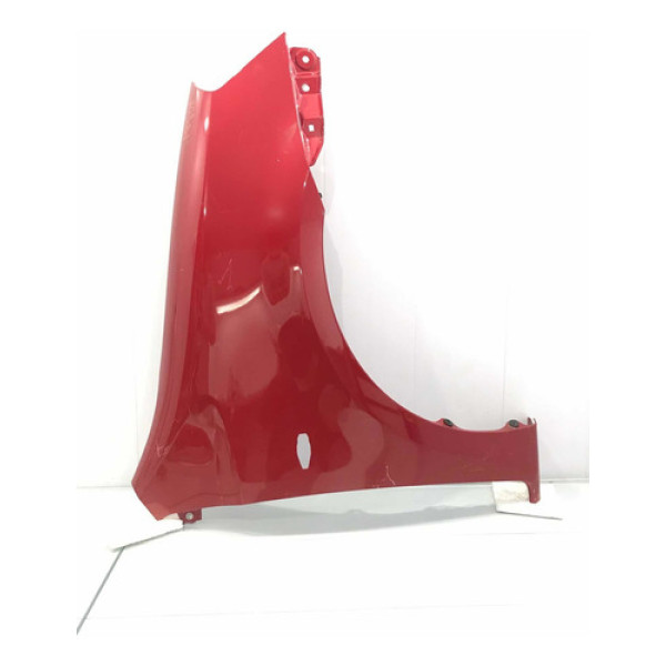 Pára-lama Direito Vermelho Toyota Etios 2013/2021