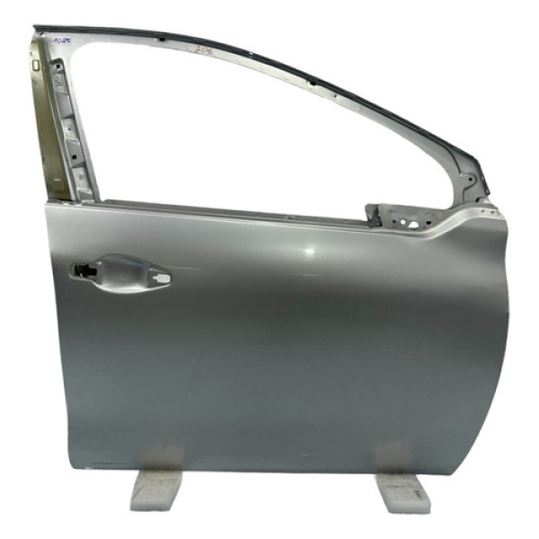 Porta Dianteira Direita Peugeot 208 2012/2020 - Dianteira - Direito - Cinza