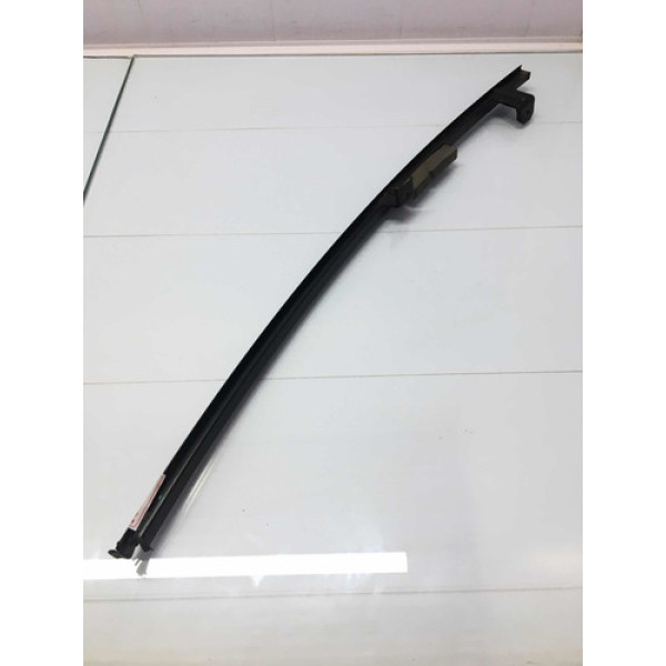 Guia Canaleta Vidro Traseira Direita Nissan Tiida 2008/2014