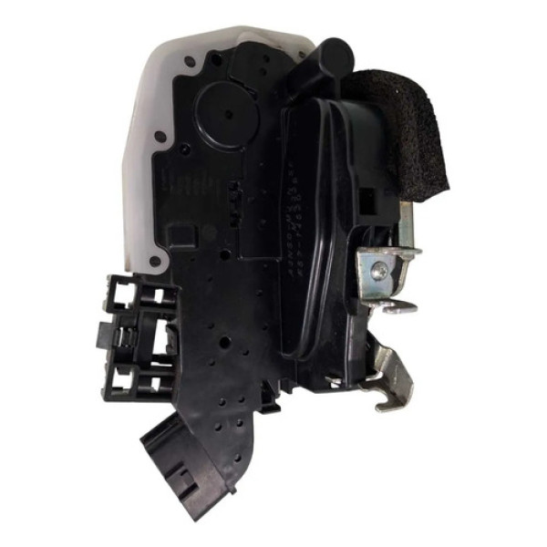Fechadura Porta Traseira Esquerda March 2012/2020 51686