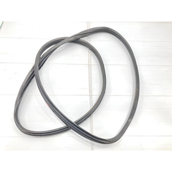 Borracha Carroceria Porta Dianteira Direita Honda Wrv 17/21 Preto