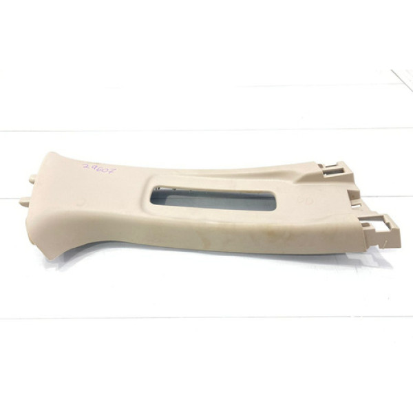 Moldura Superior Coluna Central Direito Honda Wrv 2017/2021