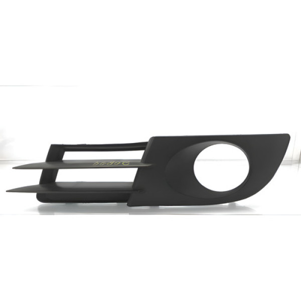 Moldura Farol De Milha Esquerdo Chevrolet Vectra 2019/2022 Preto Esquerdo