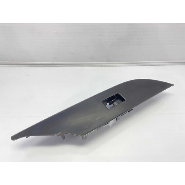 Moldura Botão Vidro Dianteiro Direito Toyota Hilux 2021/2022