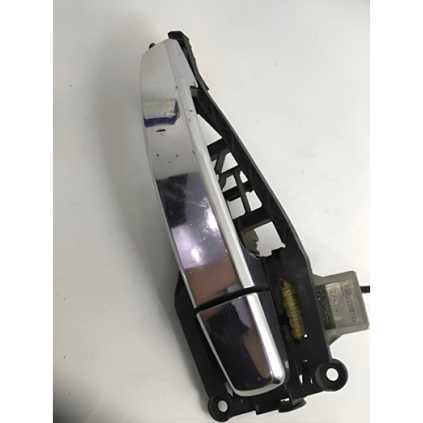 Maçaneta Externa Cromada Porta T.e Gm Vectra Sedan 2006/2012 Prateado