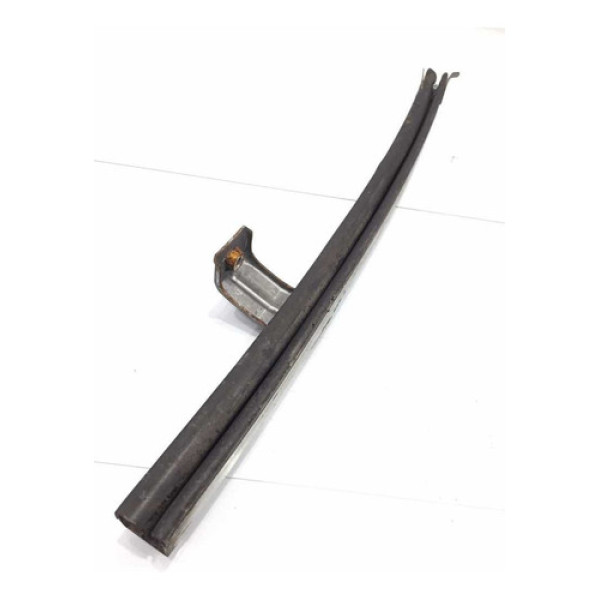 Guia Canaleta Vidro Porta D.d Nissan Tiida 2012/2015