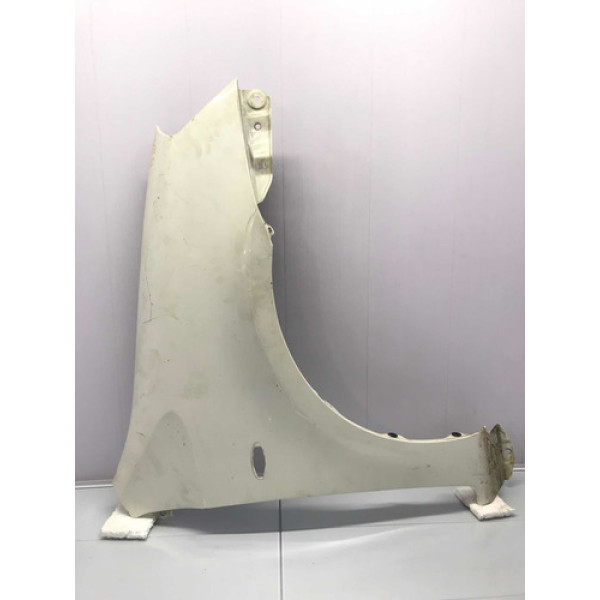 Pára-lama Direito Toyota Etios 2013/2021