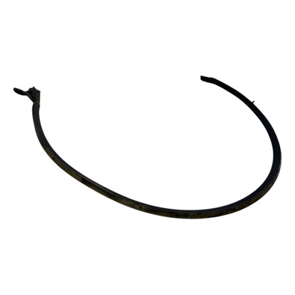 Borracha Acabamento Porta Tras Esq Peugeot 2008 13/2047719 Preto