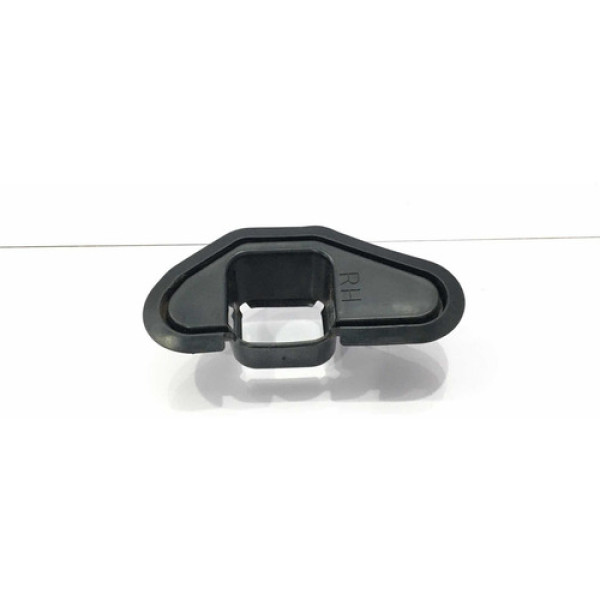 Acabamento Limitador Traseiro D. Toyota Etios Hatch 13/21