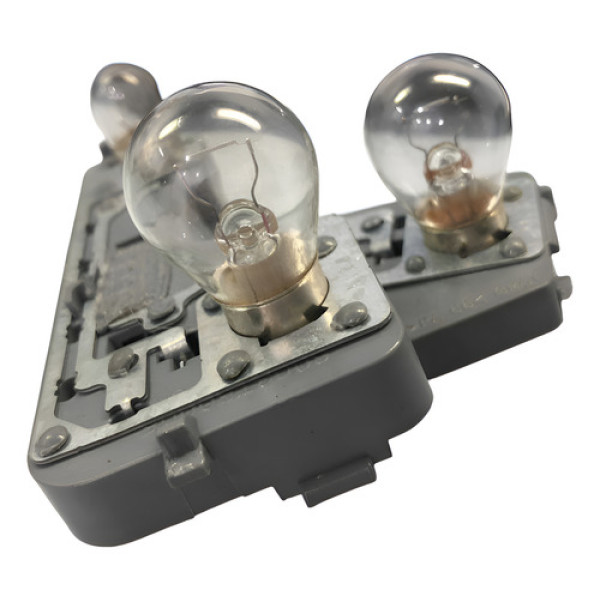 Circuito Lanterna Tampa Traseira Esquerda Vw Jetta 2011/2016 Esquerdo Cinza