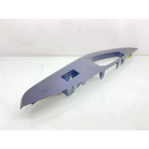 Moldura Botão Vidro Traseiro Esquerd Toyota Corolla 2020/21