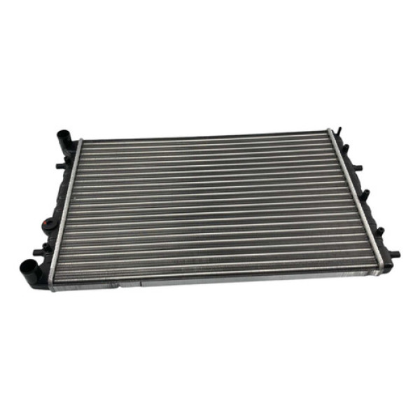 Radiador C/ Ar Volkswagen G5/g6/g7/g8 ***paralelo***