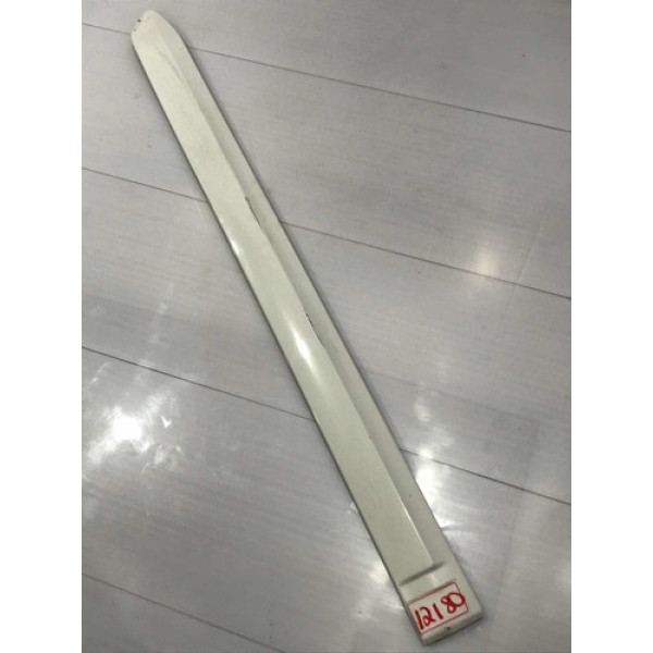 Friso Branco C/detalhe Porta T.d Chevrolet Cobalt 2013/2017