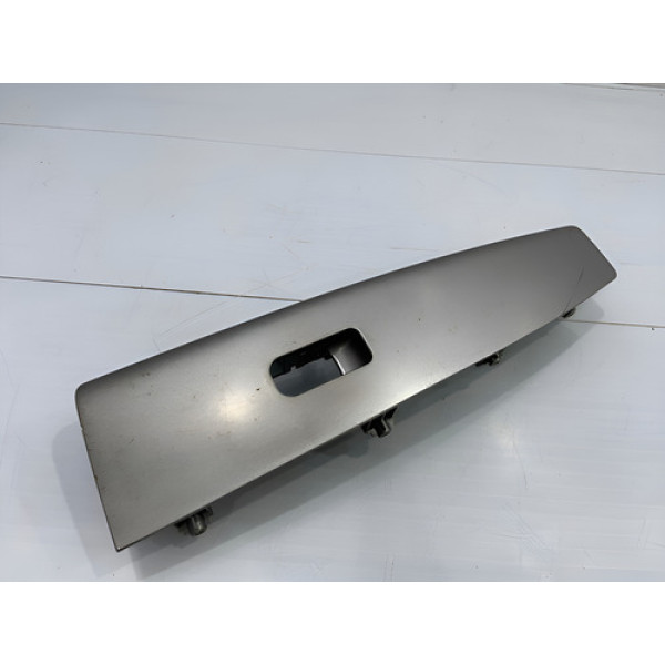 Moldura Comando Botão Porta Dianteiro Direito Santa Fé 07/12 Prata