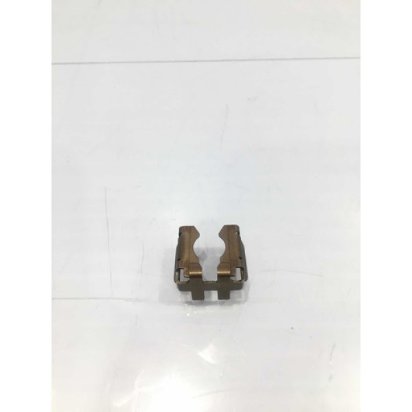 Grampo Bico Injetor Chevrolet Cobalt Onix 1.4 2014