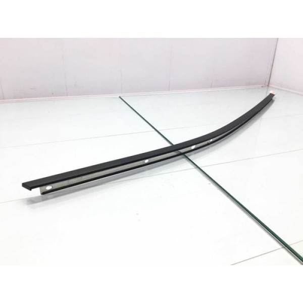 Friso Janela Traseira Esquerda Toyota Corolla 2019/2021