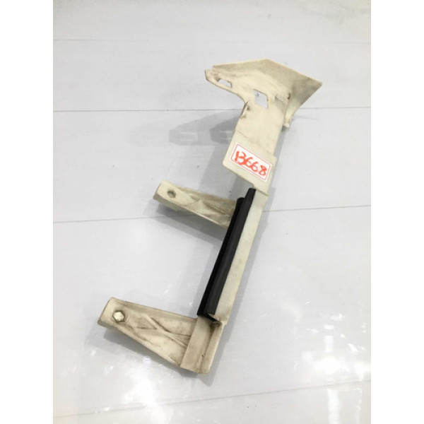 Guia Canaleta Vidro Dianteira Esquerda Peugeot 307 2008/2012