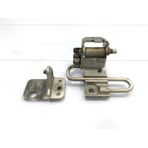 Dobradiça Dianteira Direita Volkswagen Polo 2007/2012