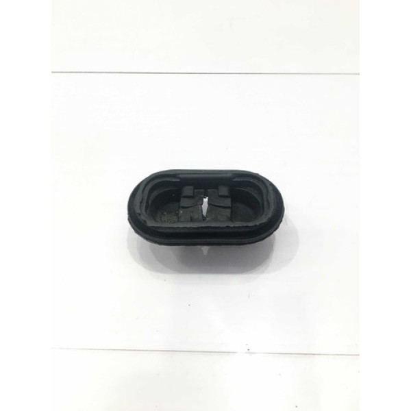 Acabamento Limitador Dianteiro Esquerdo Renault Kangoo 2011