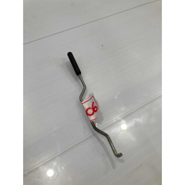 Pino Trava Traseira Esquerda Hyundai Hb20 Hatch 2013/2018