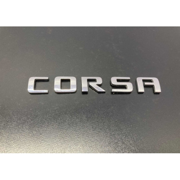 Emblema Corsa Capo Traseiro Gm Corsa Hatch 2004