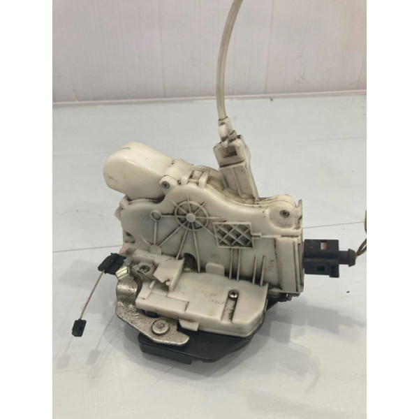 Fechadura Traseira Direita Volkswagen Voyage G5/g6 2013