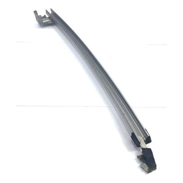 Canaleta Vidro Porta Dianteira Esquerda Nissan Kicks 2016/19