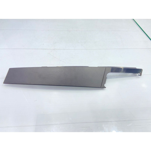 Moldura Acabamento Coluna Porta Diant Dir Cruze 2018/2023