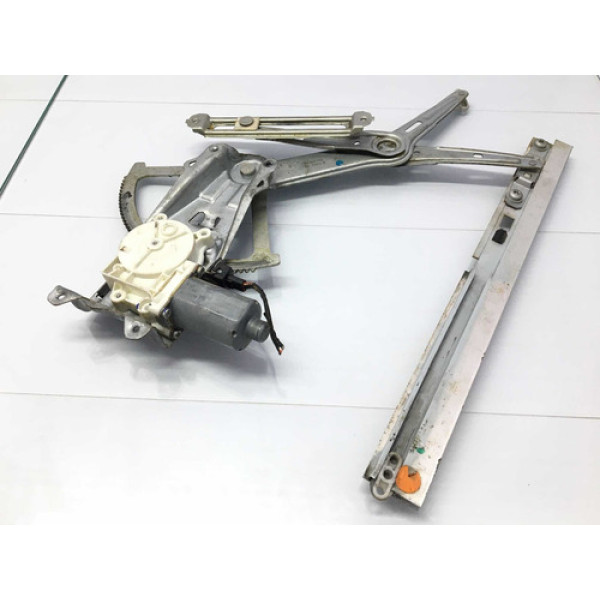 Máquina De Vidro Dianteiro Direito Chevrolet Corsa 2003/2011