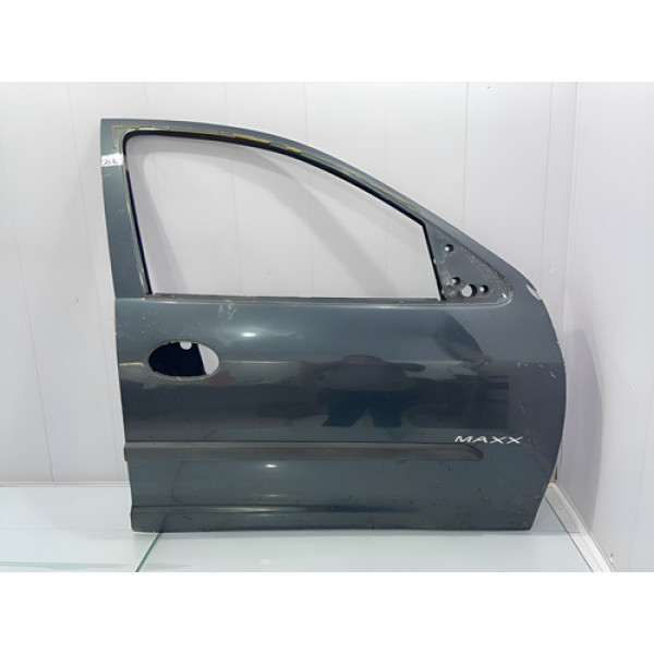 Porta Dianteira Direita Chevrolet Celta/prisma 2003/2015 Dianteira Direito Preto