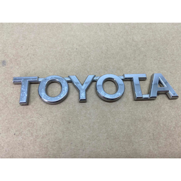 Emblema Toyota Rav4 2011