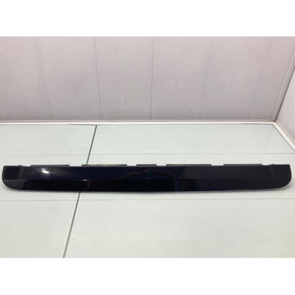 Moldura Luz De Placa Gm Montana Agile 2013/2018