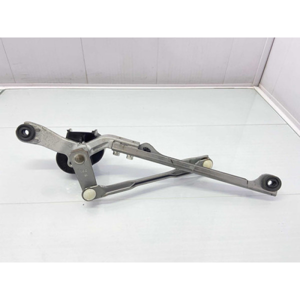 Máquina Limpador Pára-brisa Toyota Etios 2013/2021