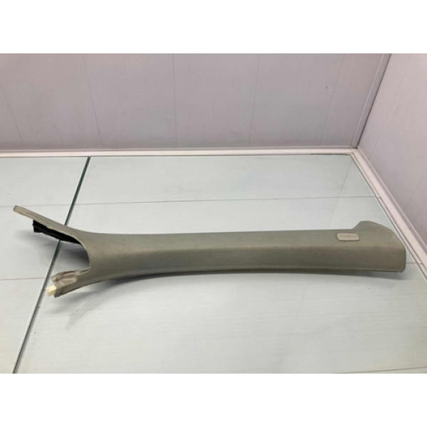 Acabamento Coluna Pára-brisa Direita Audi A4 2011