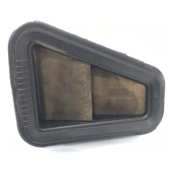 Difusor De Ar Traseiro Direito Carroceria Voyage 2013/2016