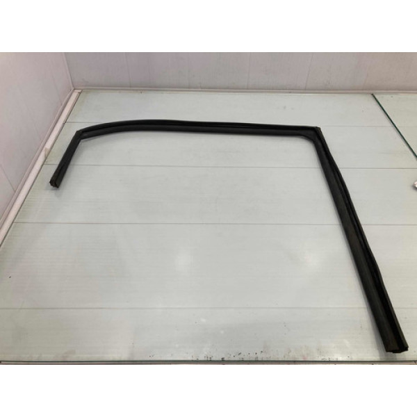 Borracha Canaleta Traseira Direita Hyundai Hb20 Hatch 2016