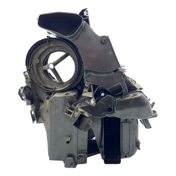 Caixa Ventilação Interna Renault Sandero/logan 15/21 C/det