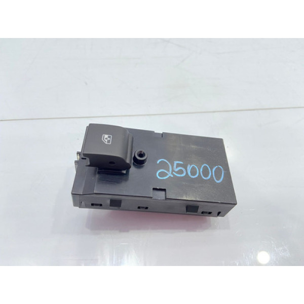 Botão Vidro Porta Dianteira Direita Chevrolet Cruze 18/23