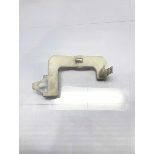 Suporte Fechadura Porta Dianteira Direita Hyundai Ix35 09/13