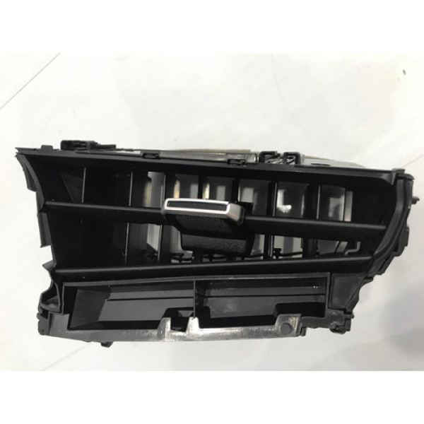 Difusor De Ar Painel Direito Toyota Corolla