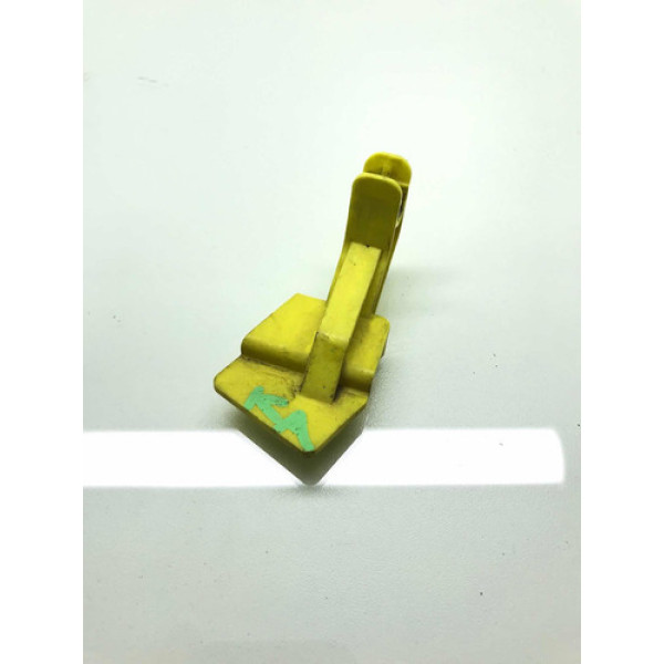 Suporte Vareta Capo Dianteiro Ford Ka 2013/2021