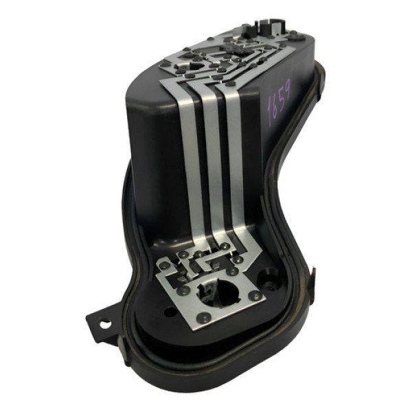 Circuito Lanterna Traseira Esquerda Nissan Versa 2017/2021 Esquerdo/motorista Vermelho