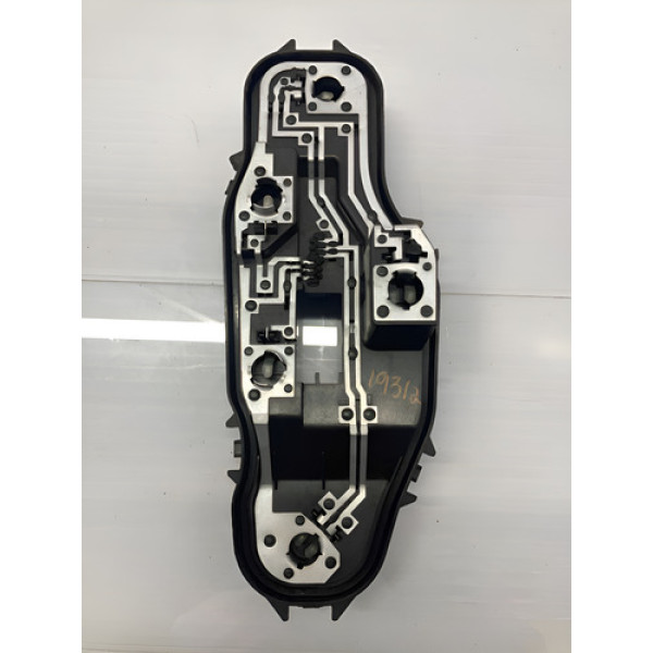 Circuito Lanterna Lado Direito Volkswagen Up 2015 Direito Preto