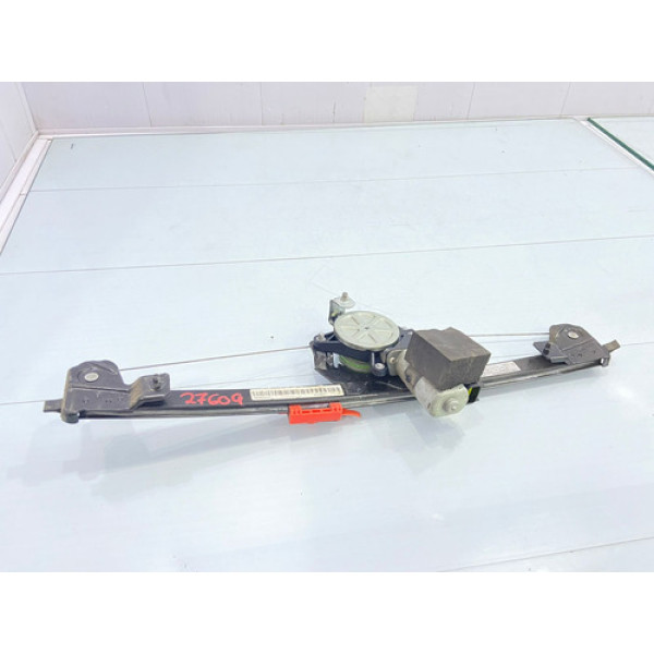 Máquina De Vidro Porta Dianteira Direita Fiat Punto 08/18