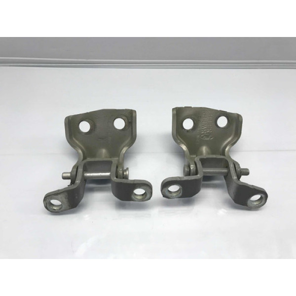 Batente Dobradiça Porta Dianteira Direita Ford Fiesta 03/14