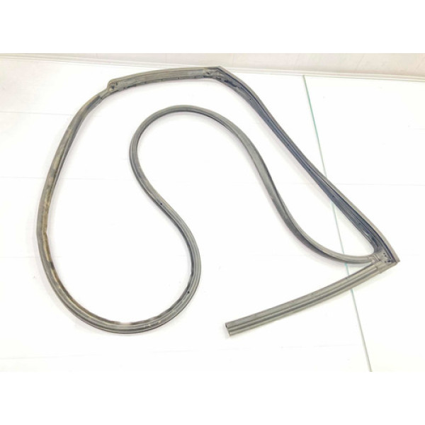 Borracha Vedação Porta Traseira Direita Kia Cerato 2020/2021