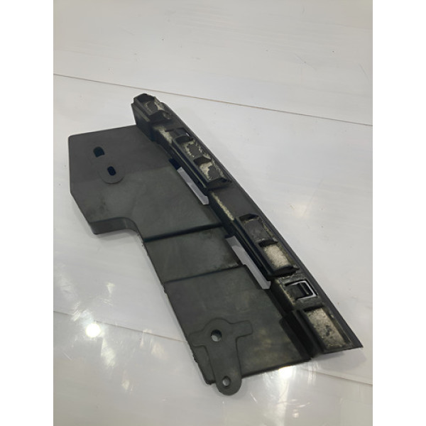 Guia Farol Esquerdo Nissan Tiida 1008/2014 Preto