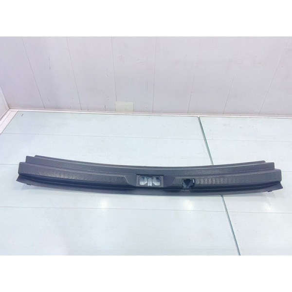 Acabamento Fechadura Porta-malas Renault Captur 17/23